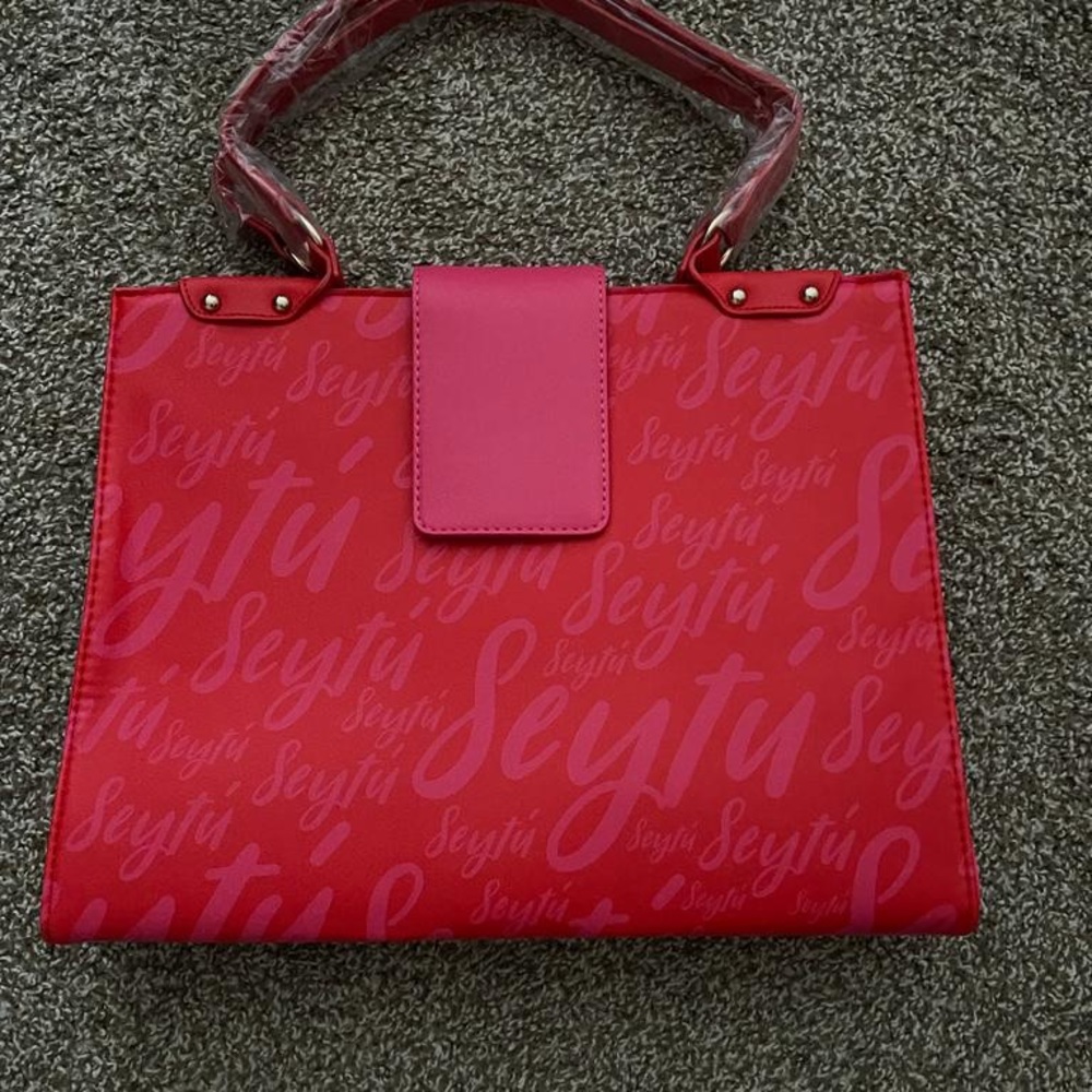 woman's bag